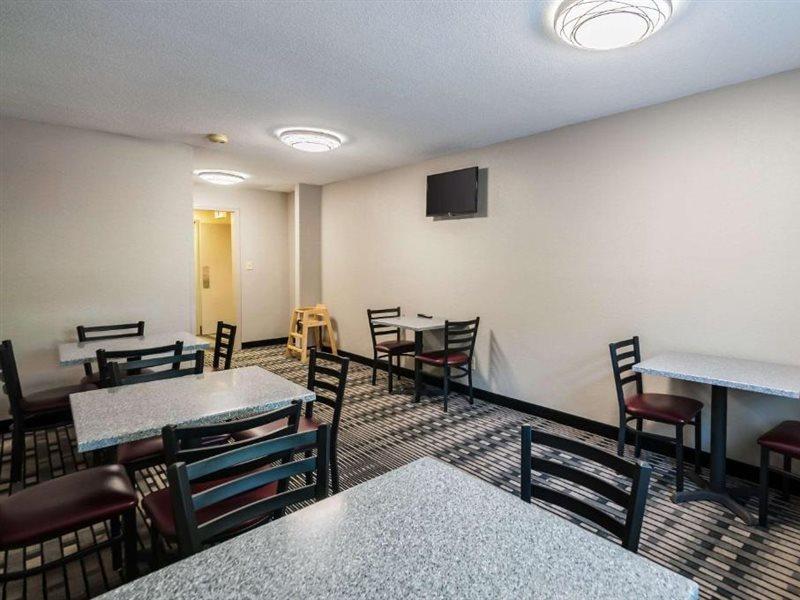Quality Inn Solomons - Beacon Marina Dış mekan fotoğraf